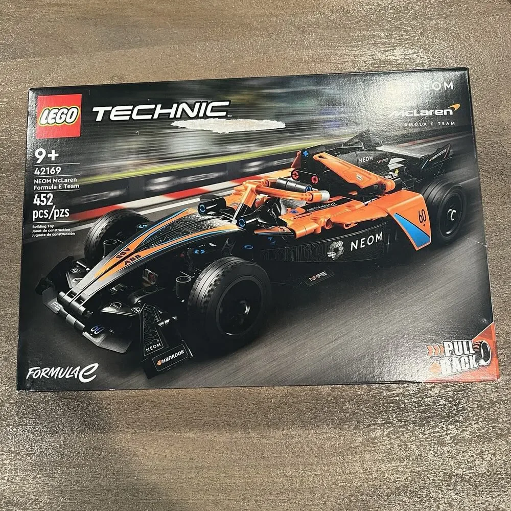 LEGO® Technic NEOM McLaren Formula E Team Building Set 42169 NEW